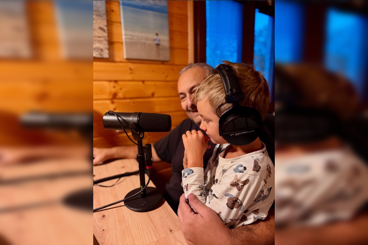 FOTO: FOTO: Zomrel hlas, s ktorým vyrástla generácia poslucháčov. Patrik Hezucký prehral boj s chorobou, foto 3