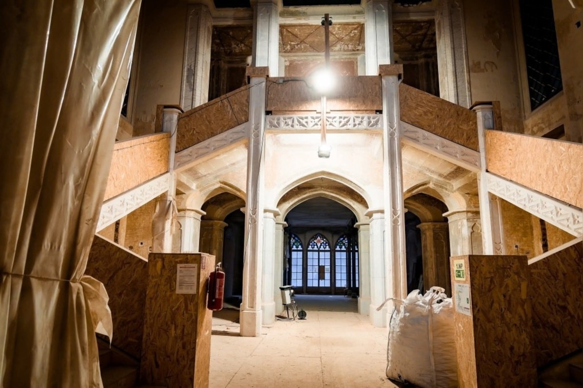 FOTO: Rekonštrukcia kaštieľa v Rusovciach, foto 13