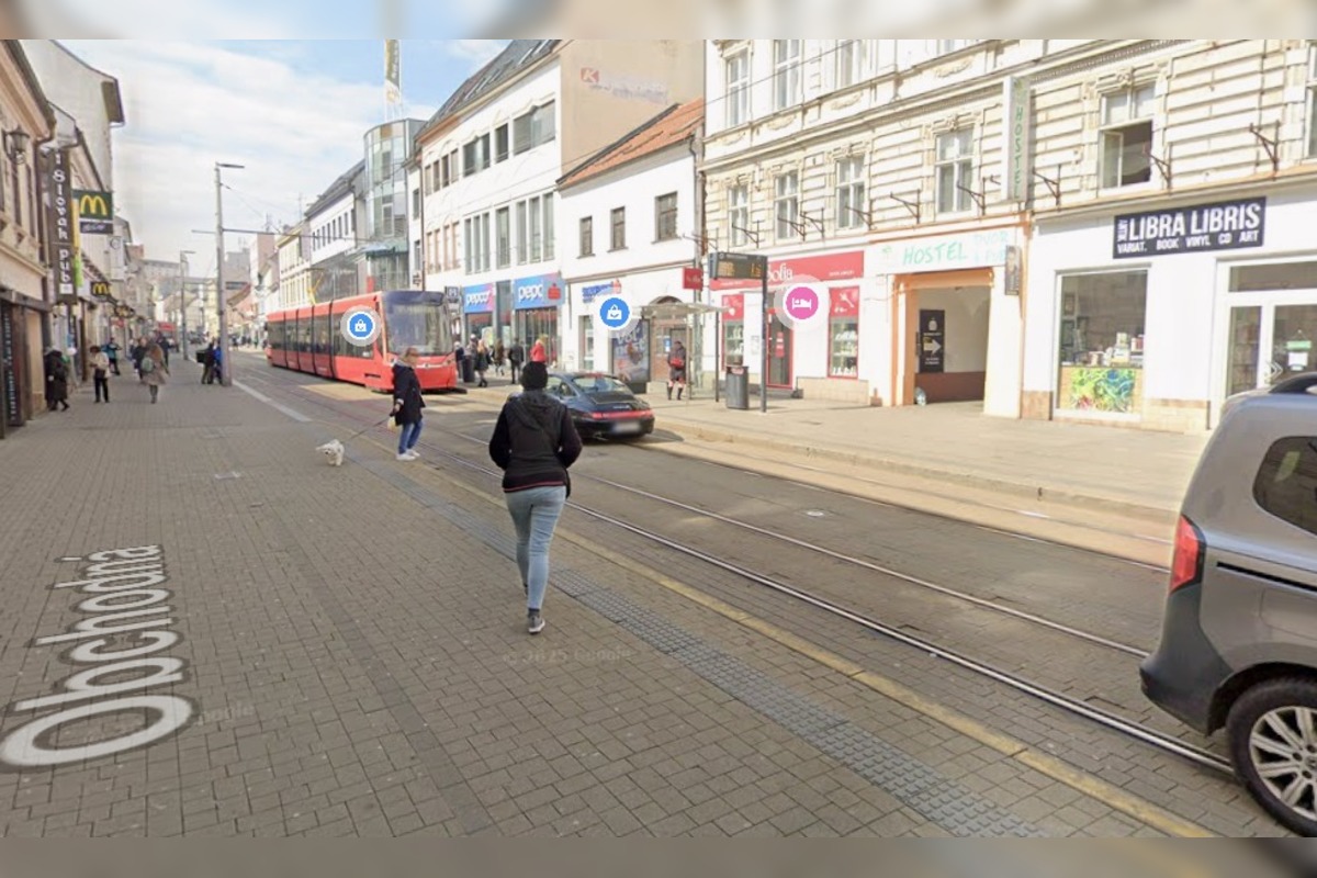 FOTO: Obchodná ulica v Bratislave, foto 3