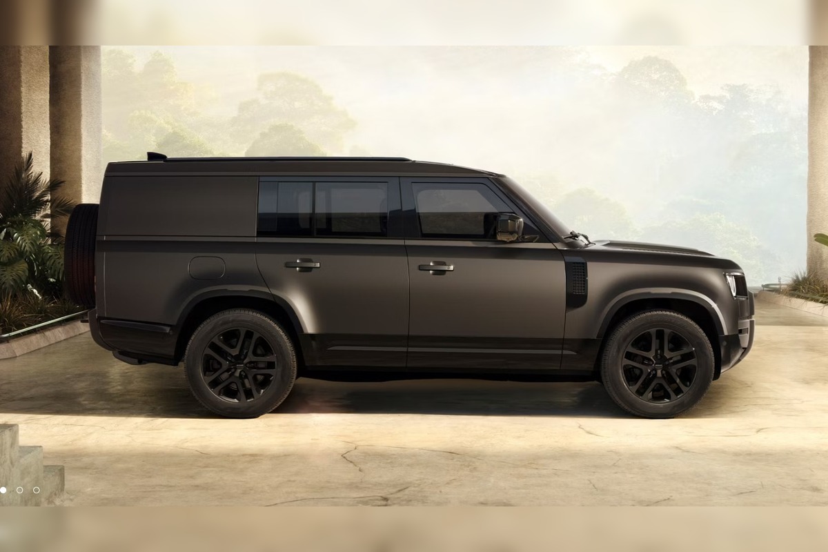 FOTO: Polícia kúpi nový Land Rover na ochranu Roberta Fica, foto 2