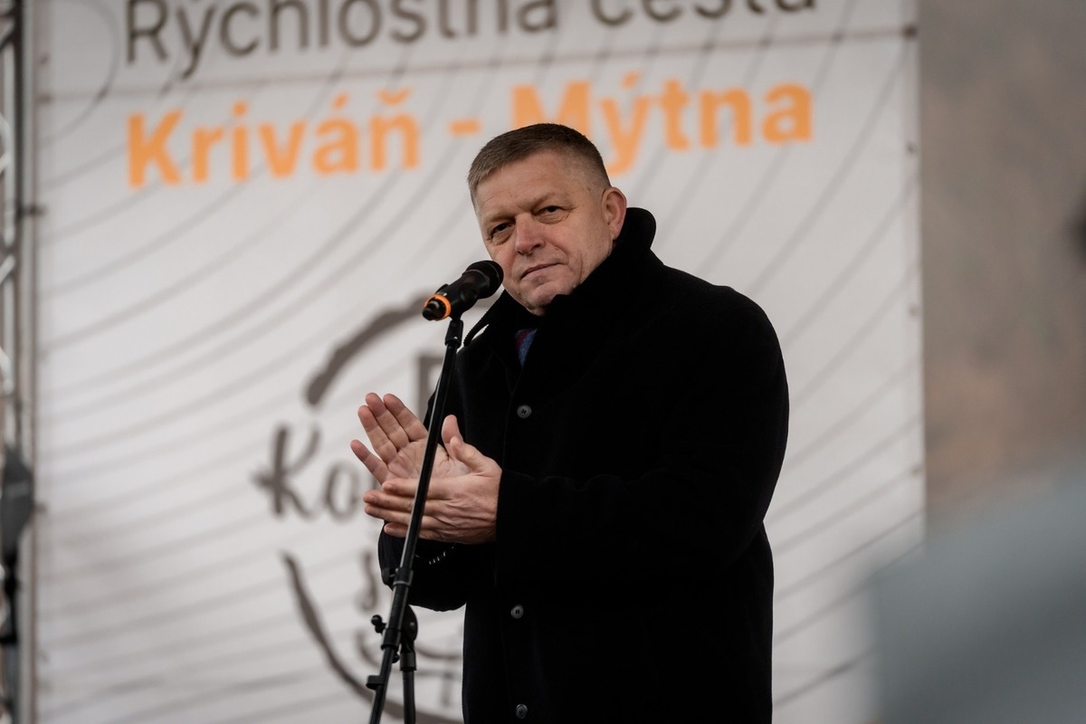 FOTO: Polícia kúpi nový Land Rover na ochranu Roberta Fica, foto 7