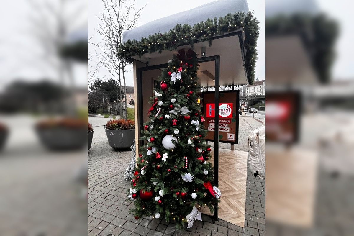 FOTO: Najkrajšia vianočná zastávka je na Zochovej, foto 4