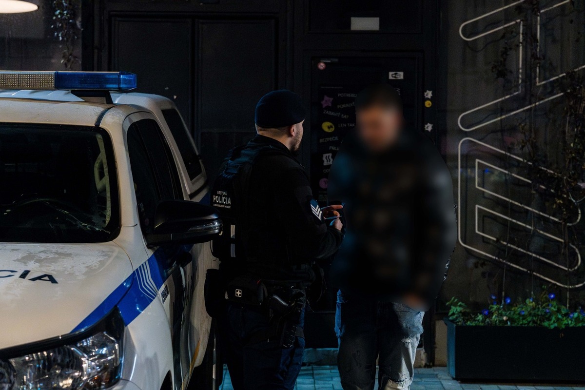FOTO: Mestská polícia počas Silvestra posilní hliadky, foto 2