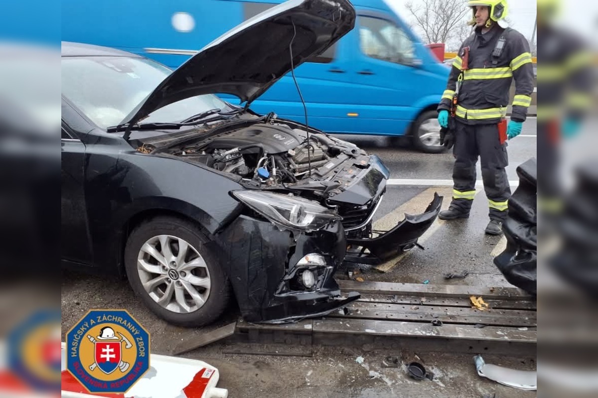 FOTO: Havária na D2, foto 1