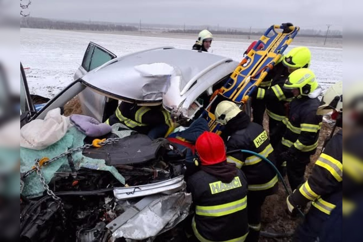 FOTO: Hromadná nehoda pri Malackách, foto 3