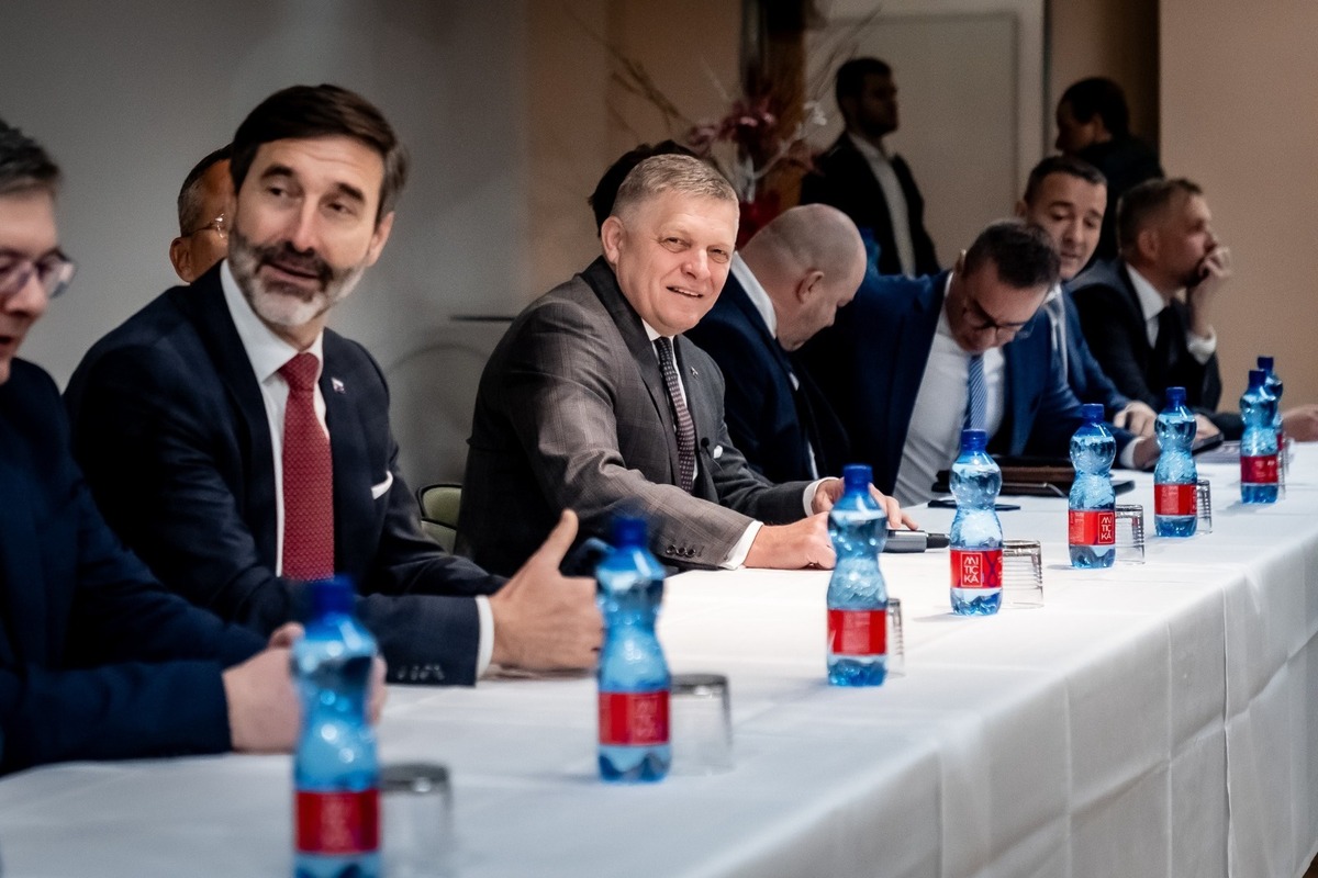 FOTO: Rokovanie vlády v Petržalke, foto 6