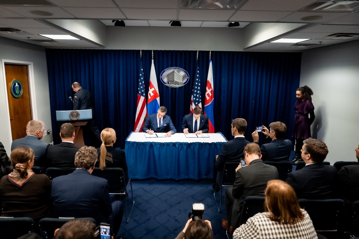 FOTO: Slovensko a USA podpísali dohodu o spolupráci v oblasti civilnej jadrovej energetiky, foto 4