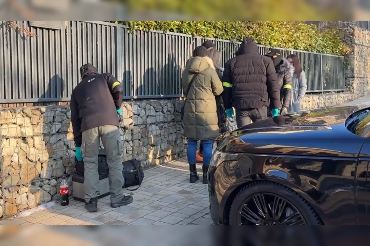 FOTO: Zadržanie Zuzany Šubovej v Devínskej Novej Vsi, foto 6