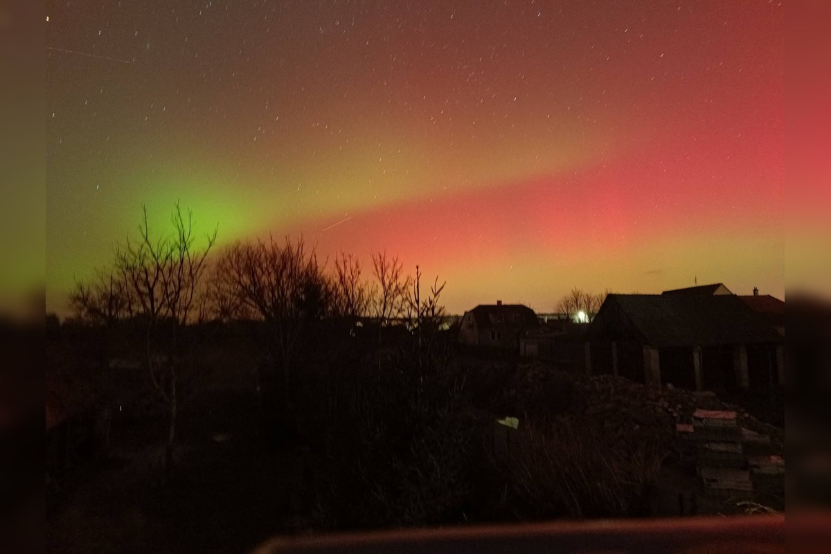 FOTO: Polárna žiara nad Bratislavou, foto 1