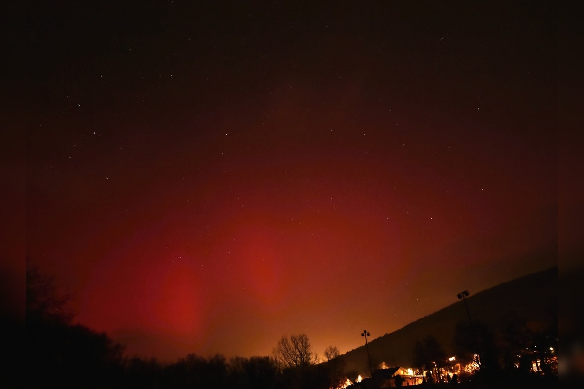 FOTO: Polárna žiara nad Bratislavou, foto 3
