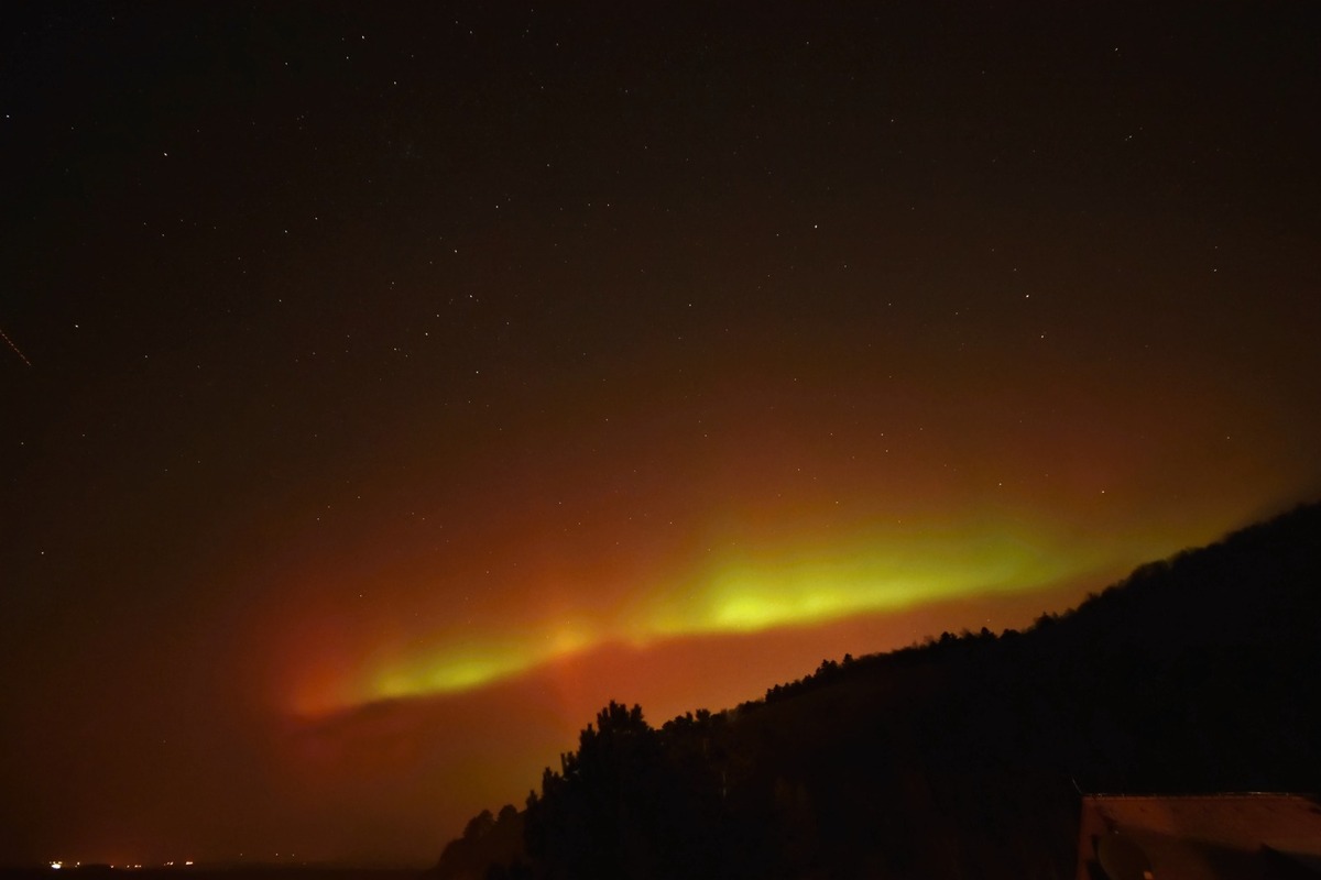 FOTO: Polárna žiara nad Bratislavou, foto 4