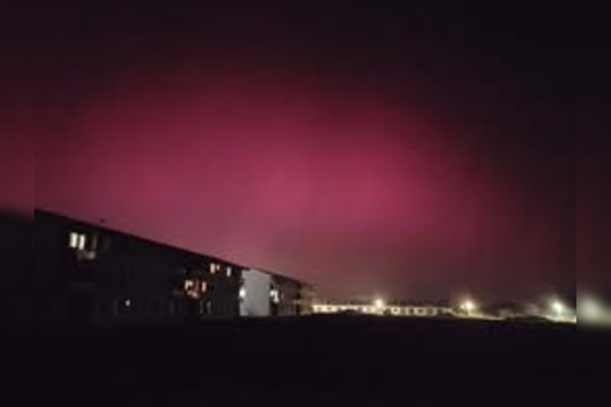 FOTO: Polárna žiara nad Bratislavou, foto 8