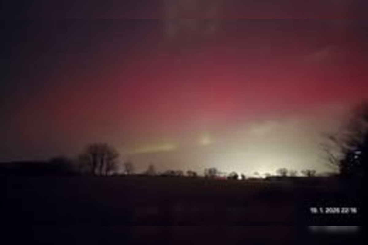 FOTO: Polárna žiara nad Bratislavou, foto 13