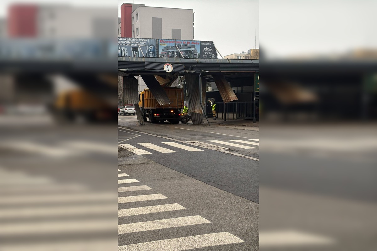 FOTO: Nehoda na Rustaveliho ulici v Rači, foto 2