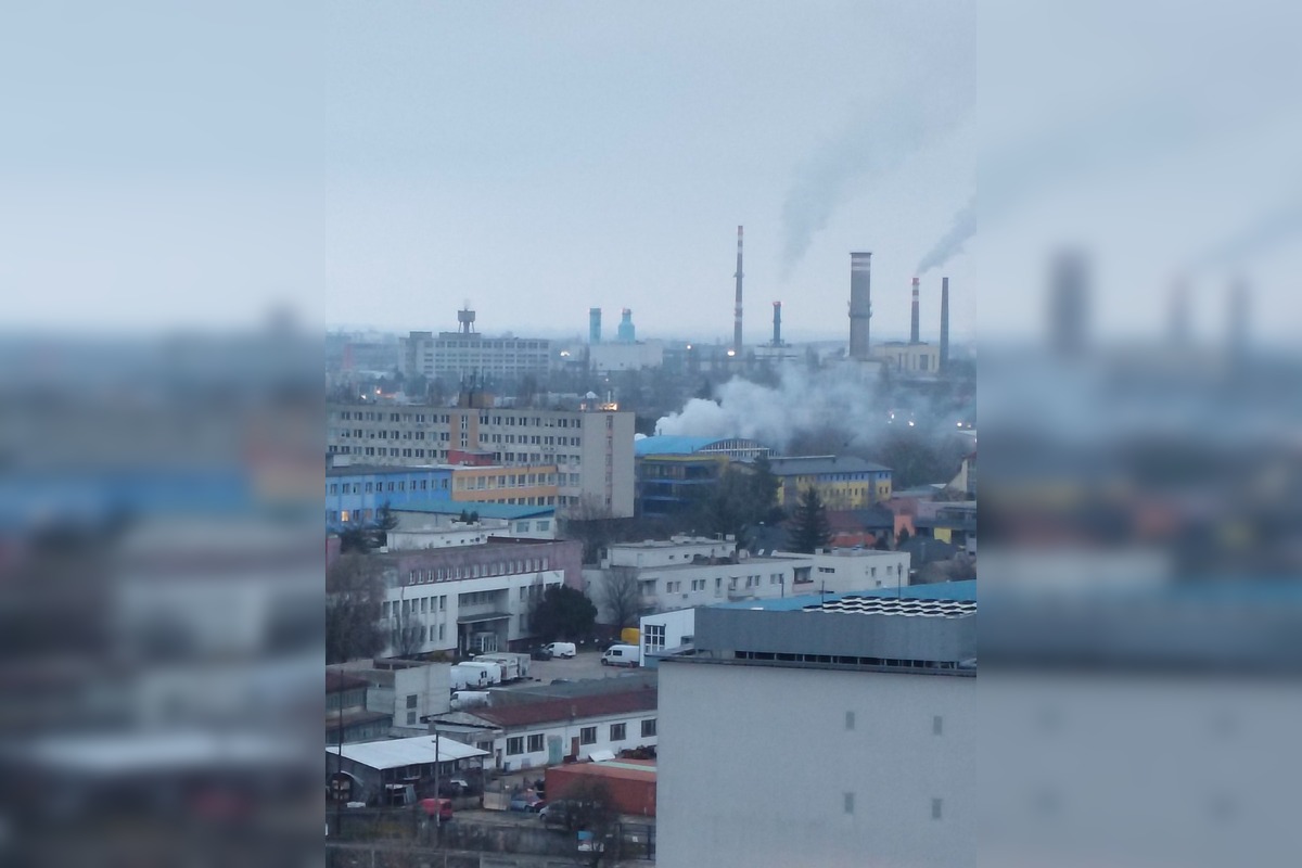 FOTO: Požiar medzi koľajnicami pri Dimitrovke, foto 4