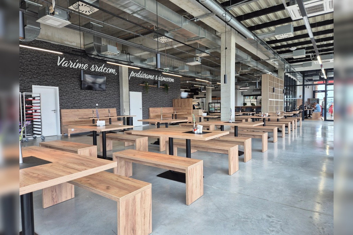 FOTO: RestPoint D4 ponuka jedál, foto 14