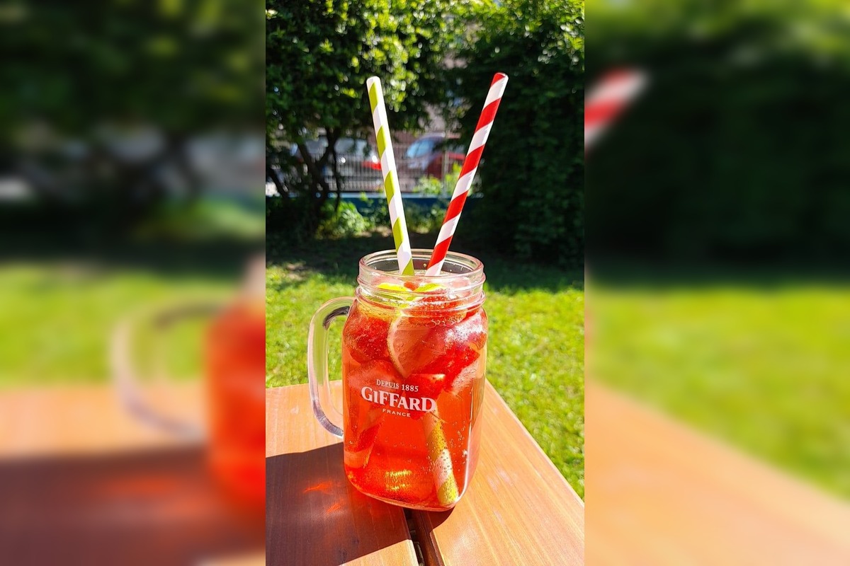 FOTO: Na Nože nenechali nitku suchú na pezinskej reštaurácii, foto 5