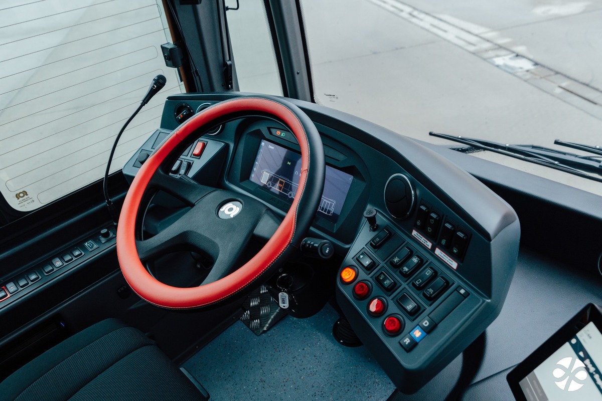 FOTO: Masívna obnova MHD v Bratislave odštartovala, foto 8