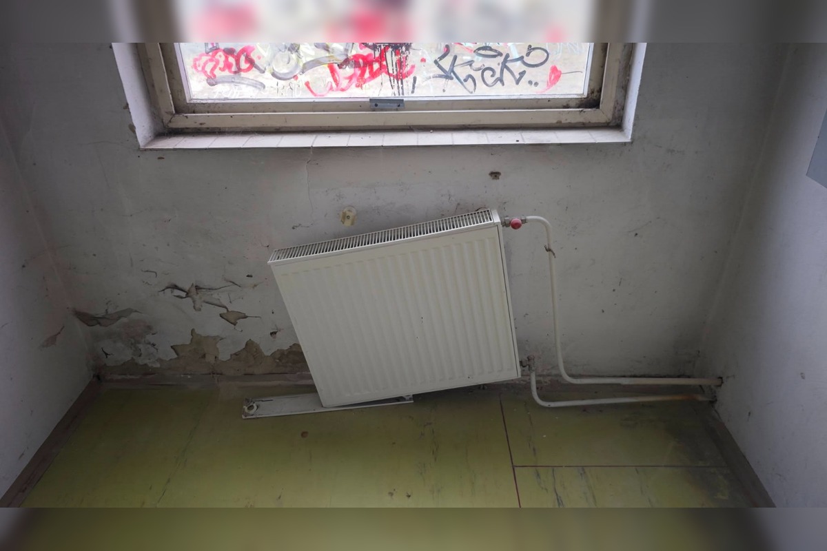 FOTO: Kultúrne stredisko v Rači je v katastrofálnom stave. Čaká ho veľkolepá modernizácia, foto 1