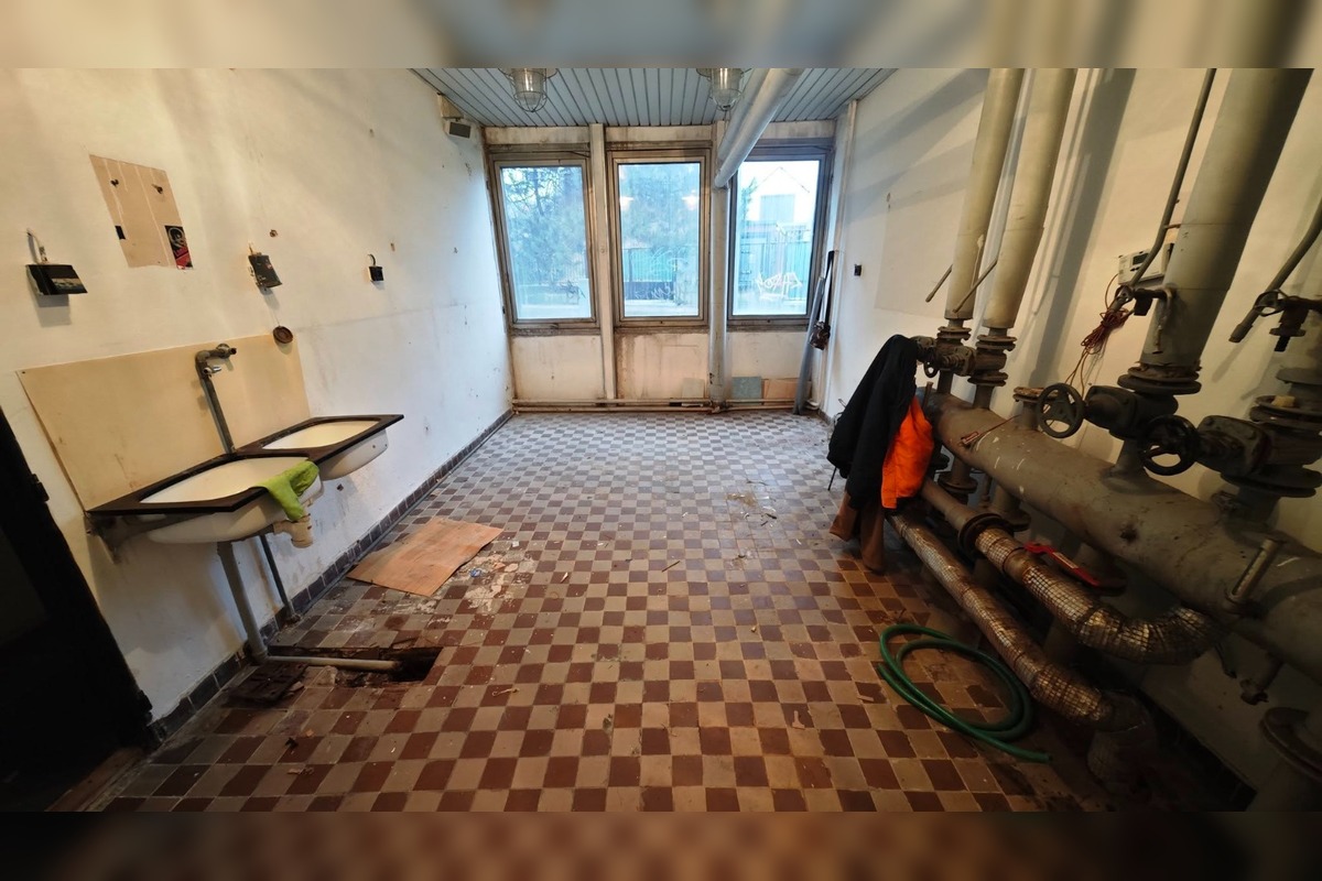 FOTO: Kultúrne stredisko v Rači je v katastrofálnom stave. Čaká ho veľkolepá modernizácia, foto 4