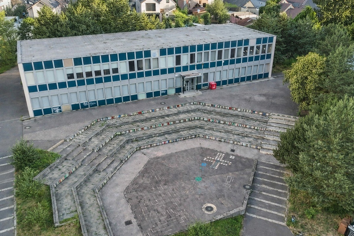 FOTO: Kultúrne stredisko v Rači je v katastrofálnom stave. Čaká ho veľkolepá modernizácia, foto 10