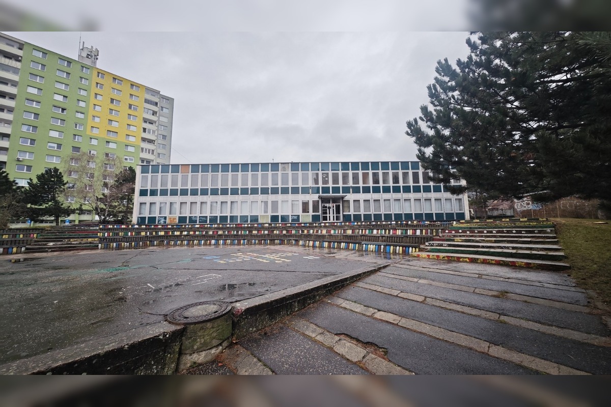 FOTO: Kultúrne stredisko v Rači je v katastrofálnom stave. Čaká ho veľkolepá modernizácia, foto 16