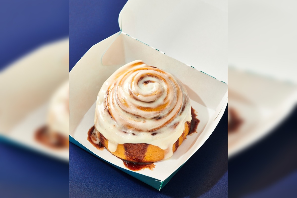 FOTO: V Bratislave otvorili drahšiu kaviareň a cukráreň Cinnabon, foto 8
