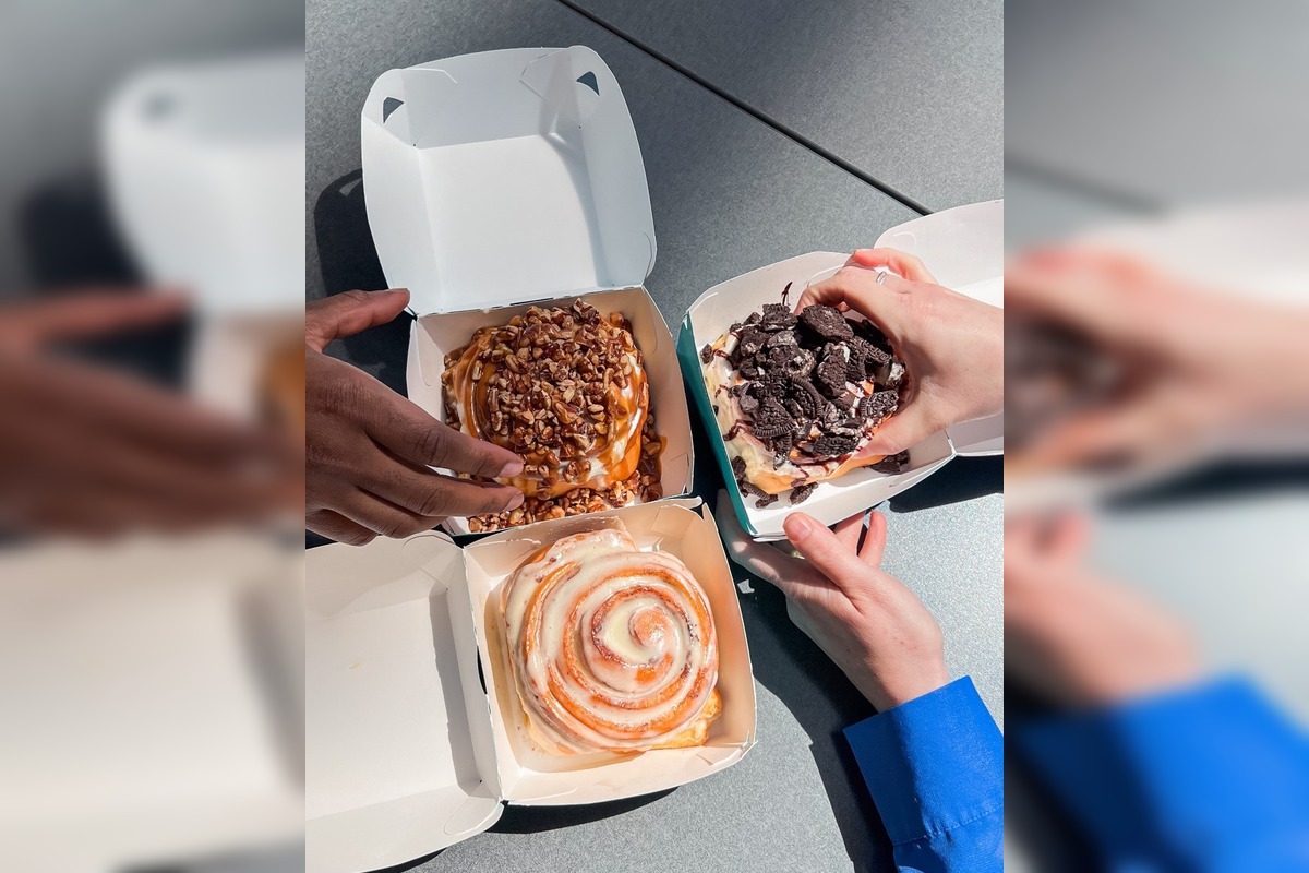 FOTO: V Bratislave otvorili drahšiu kaviareň a cukráreň Cinnabon, foto 10