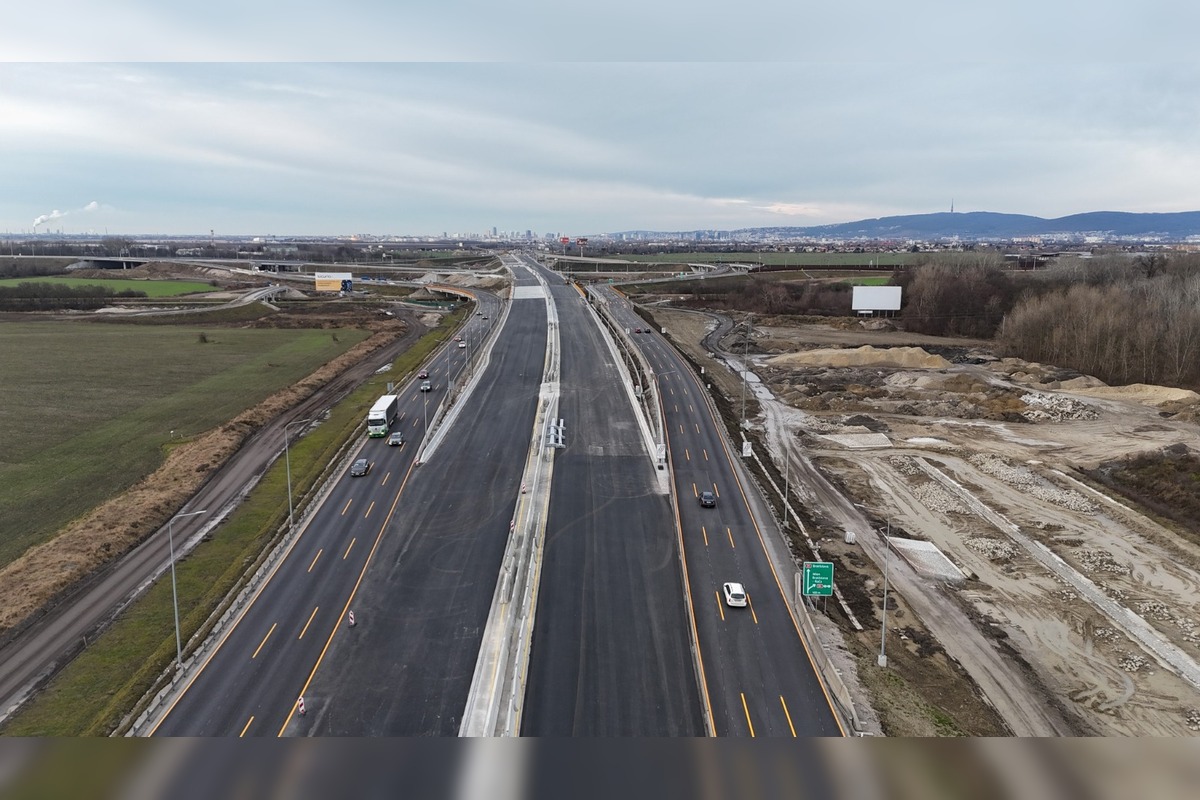 FOTO: Takto pokračuje výstavba diaľničnej križovatky D1xD4. , foto 2