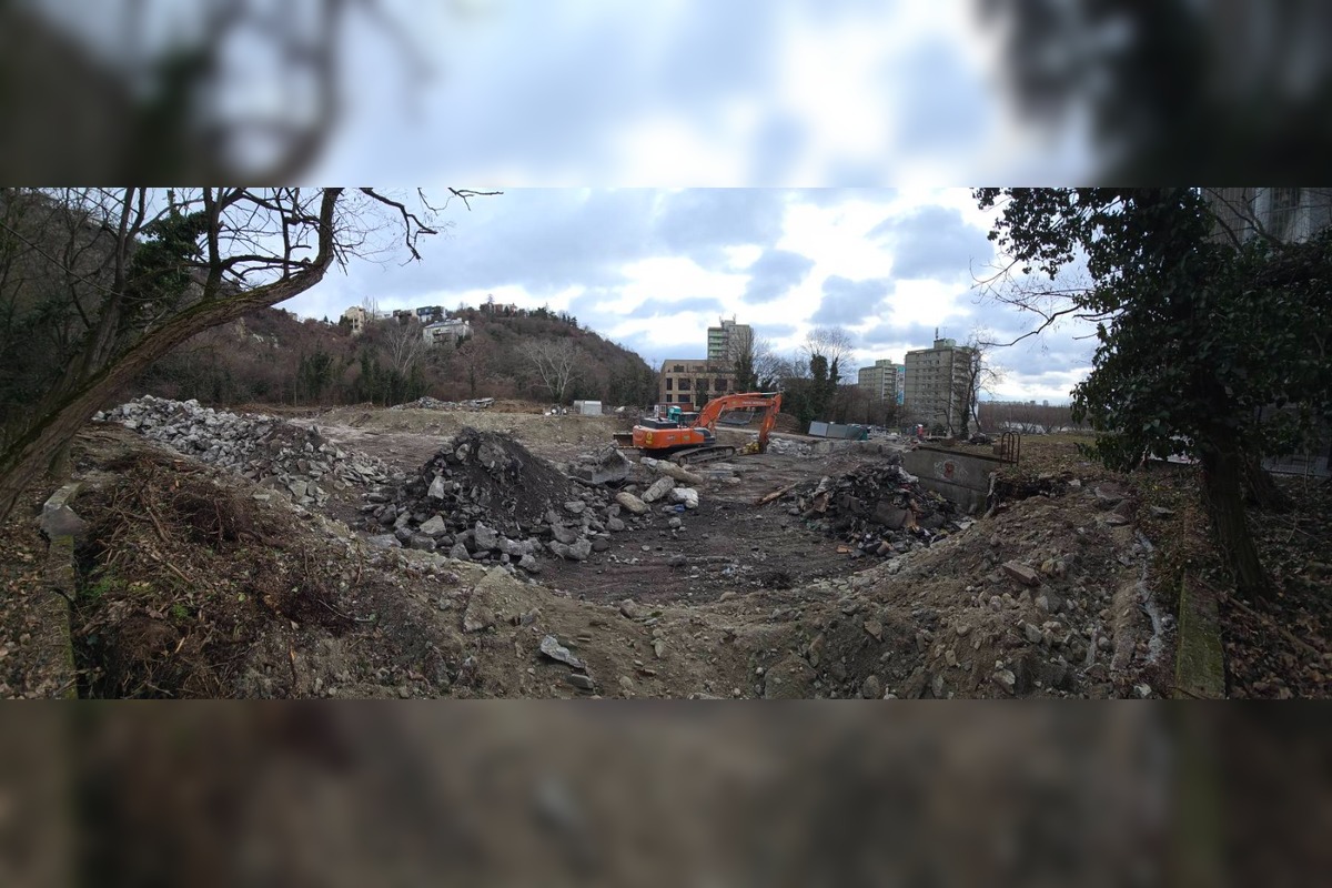 FOTO: Zbúrané kúpalisko na Žižkovej, foto 2