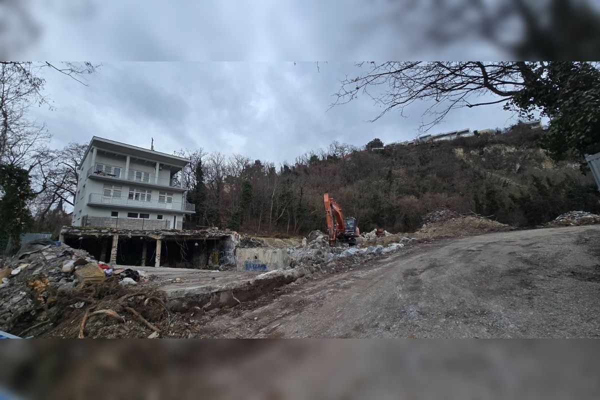 FOTO: Zbúrané kúpalisko na Žižkovej, foto 3