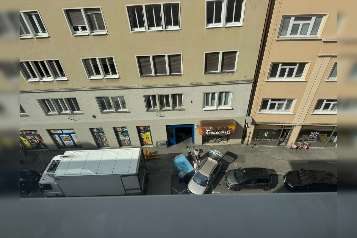 FOTO: Zásobovanie Lidlu na Grösslingovej, foto 4