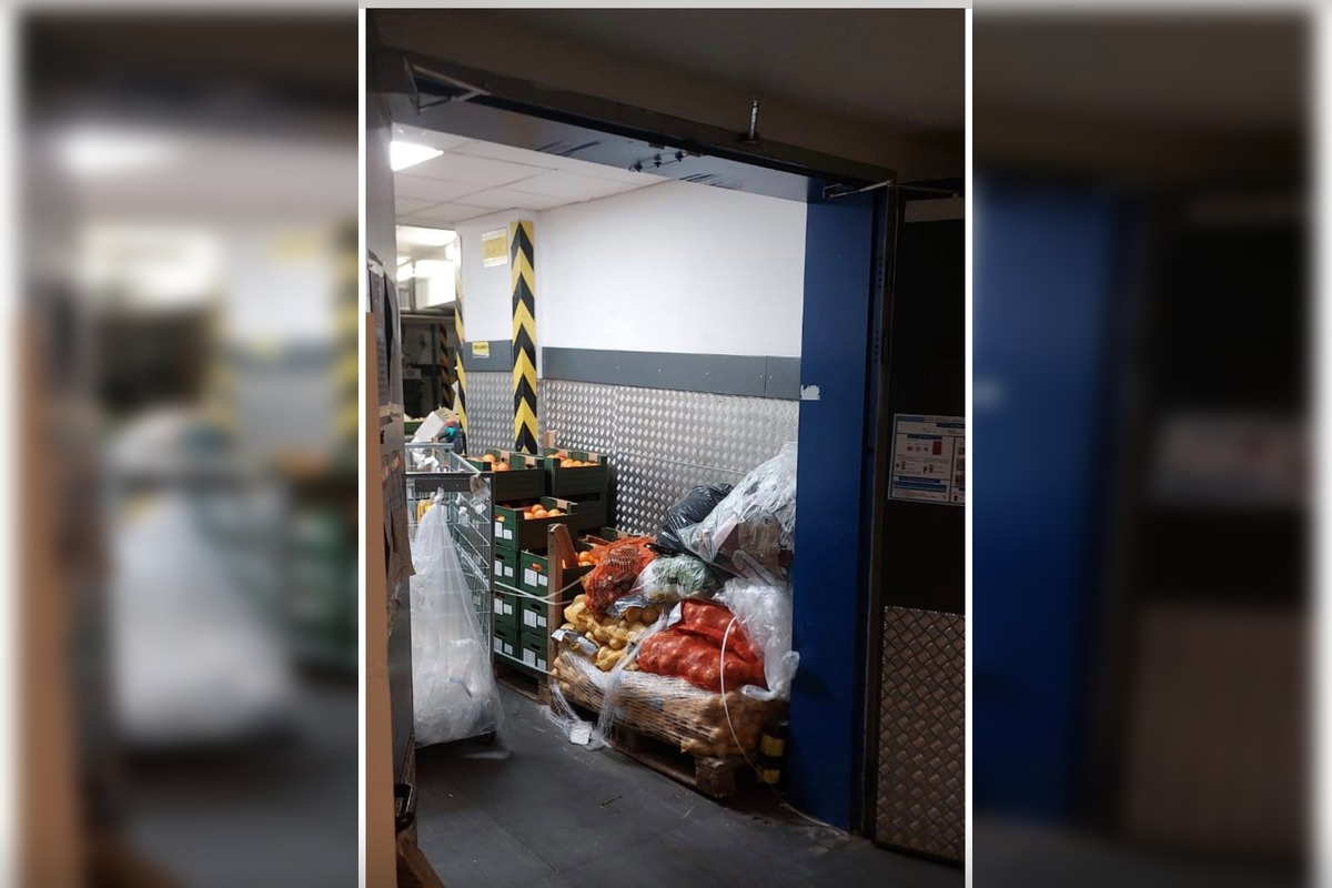 FOTO: Zásobovanie Lidlu na Grösslingovej, foto 9