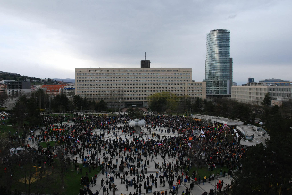 FOTO: Na Námestí slobody v Bratislave prebieha kultúrny protest, foto 1