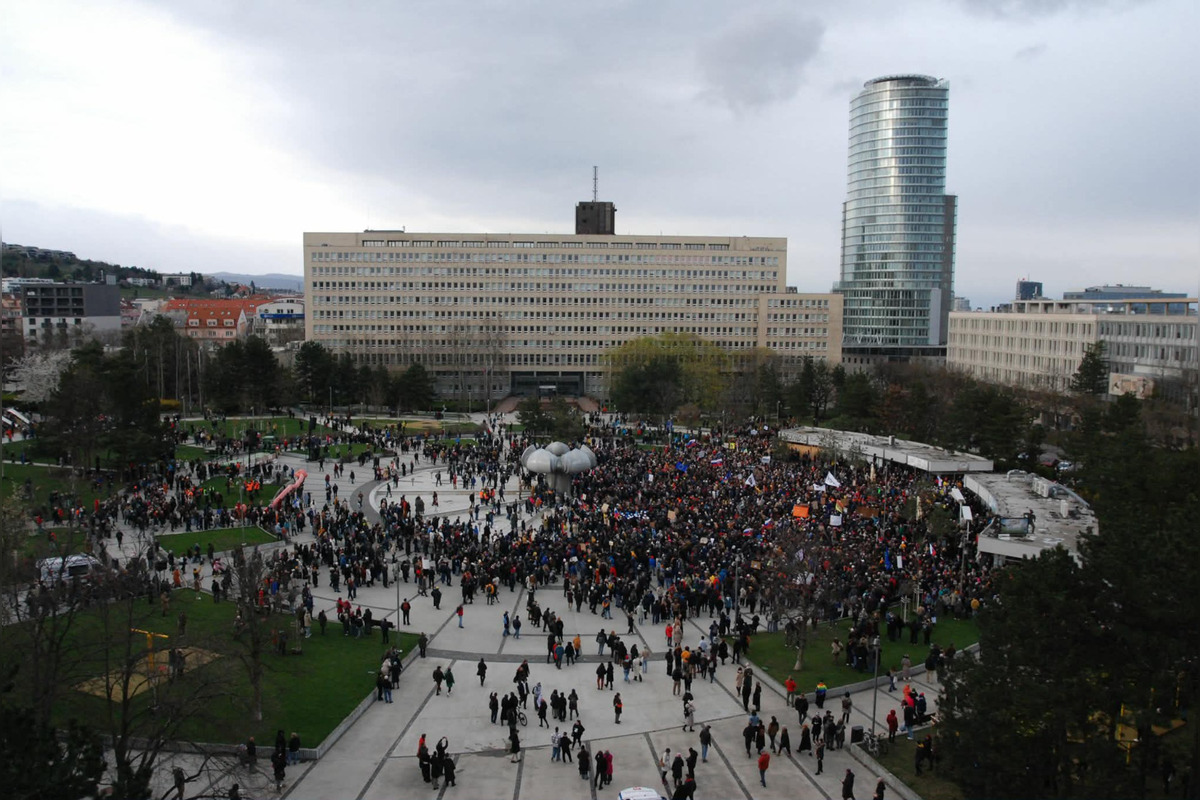 FOTO: Na Námestí slobody v Bratislave prebieha kultúrny protest, foto 9