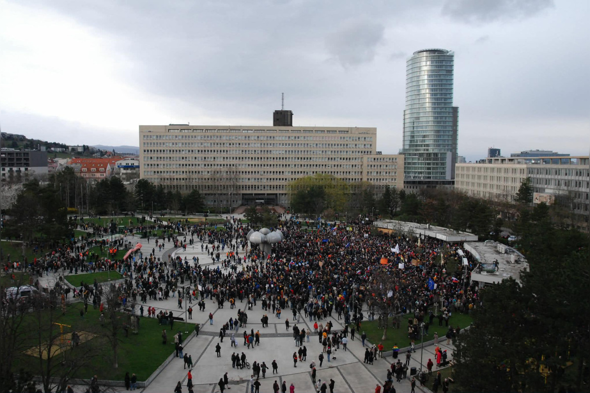 FOTO: Na Námestí slobody v Bratislave prebieha kultúrny protest, foto 11