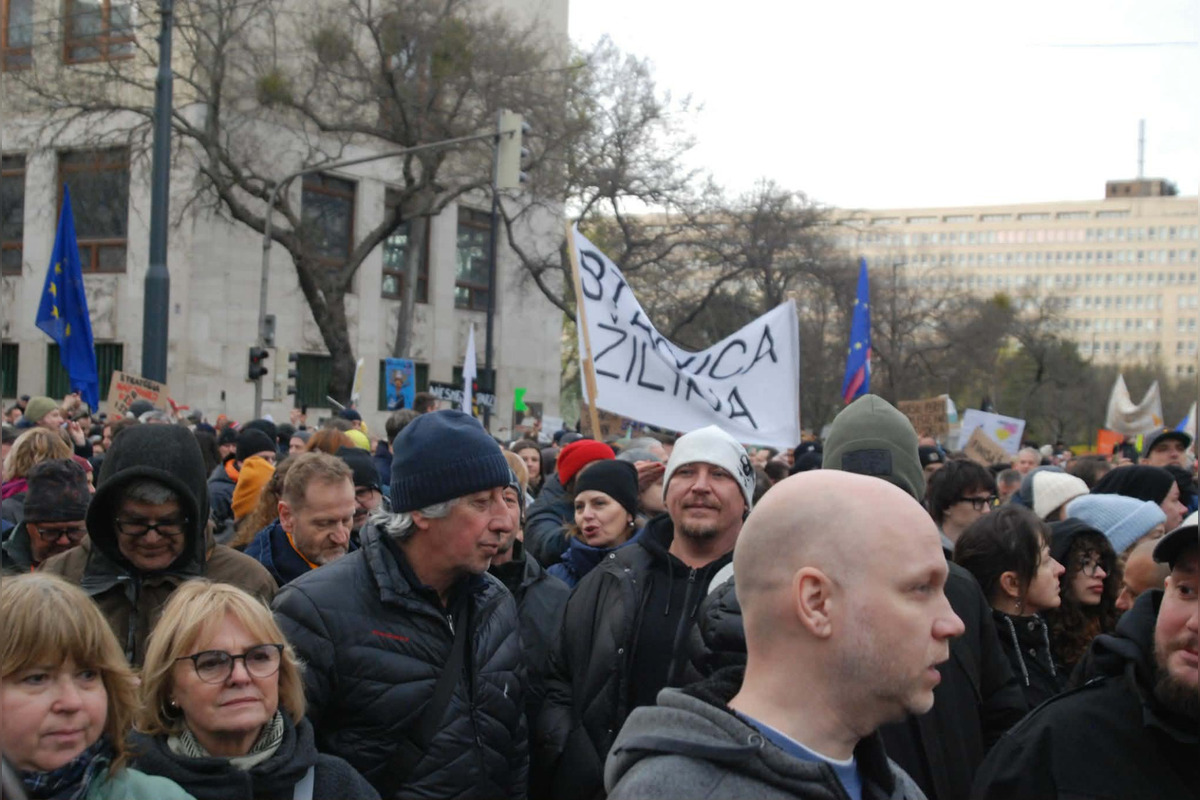 FOTO: Na Námestí slobody v Bratislave prebieha kultúrny protest, foto 25