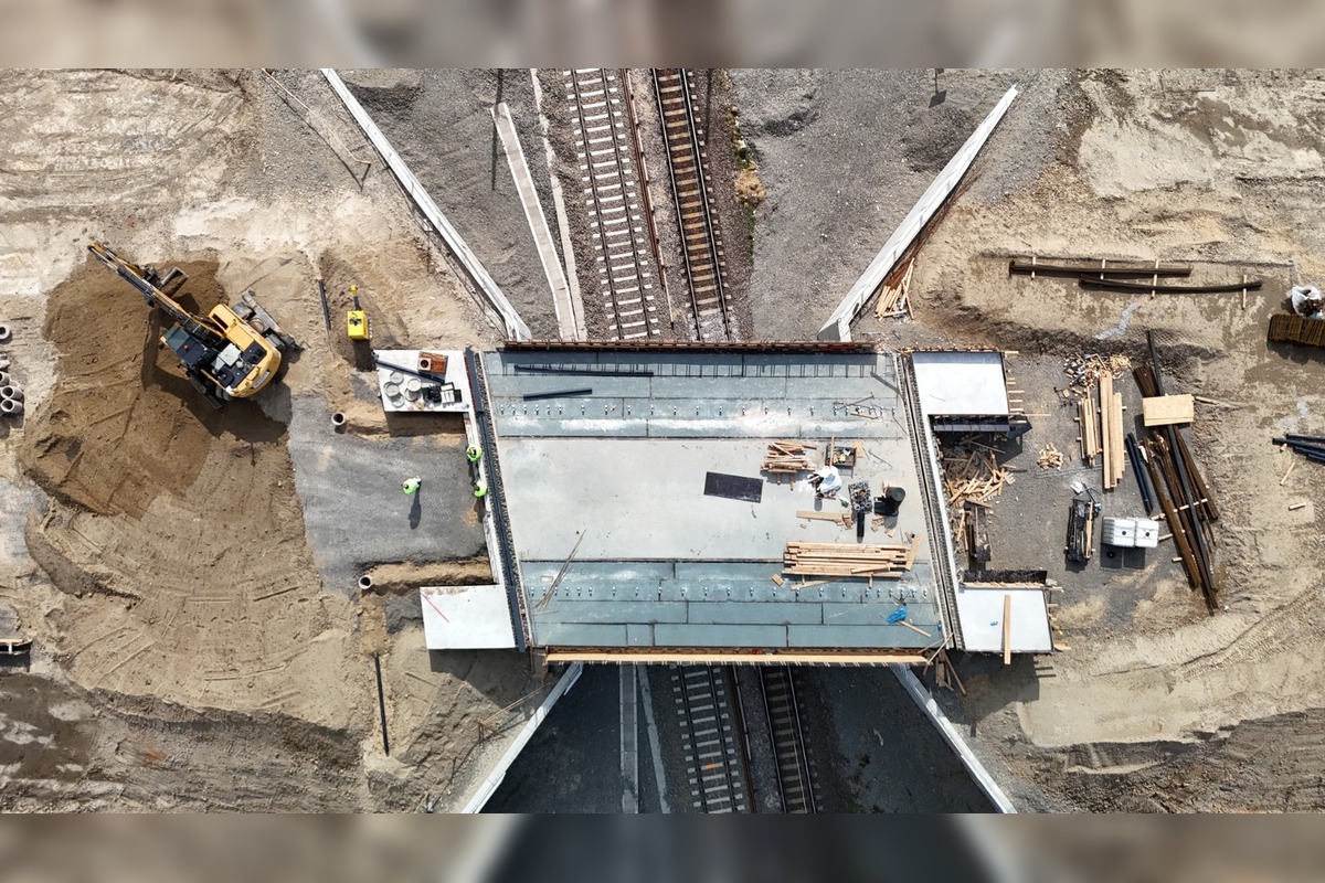 FOTO: FOTO: Pri Stupave rastie nový nadjazd: Nahradí železničné priecestie a zlepší dopravu v regióne, foto 1