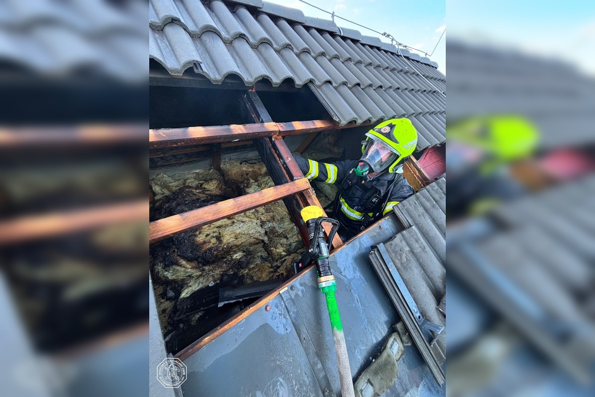 FOTO: Hasiči zasahovali u tankistov. Požiar spôsobil škodu za 70-tisíc eur, foto 1