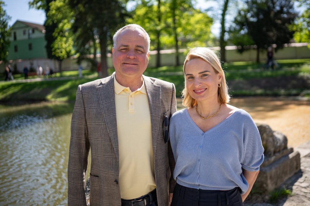 FOTO: Park vStupave len otvorili a už ho devastujú, ozval sa župan Droba, foto 8