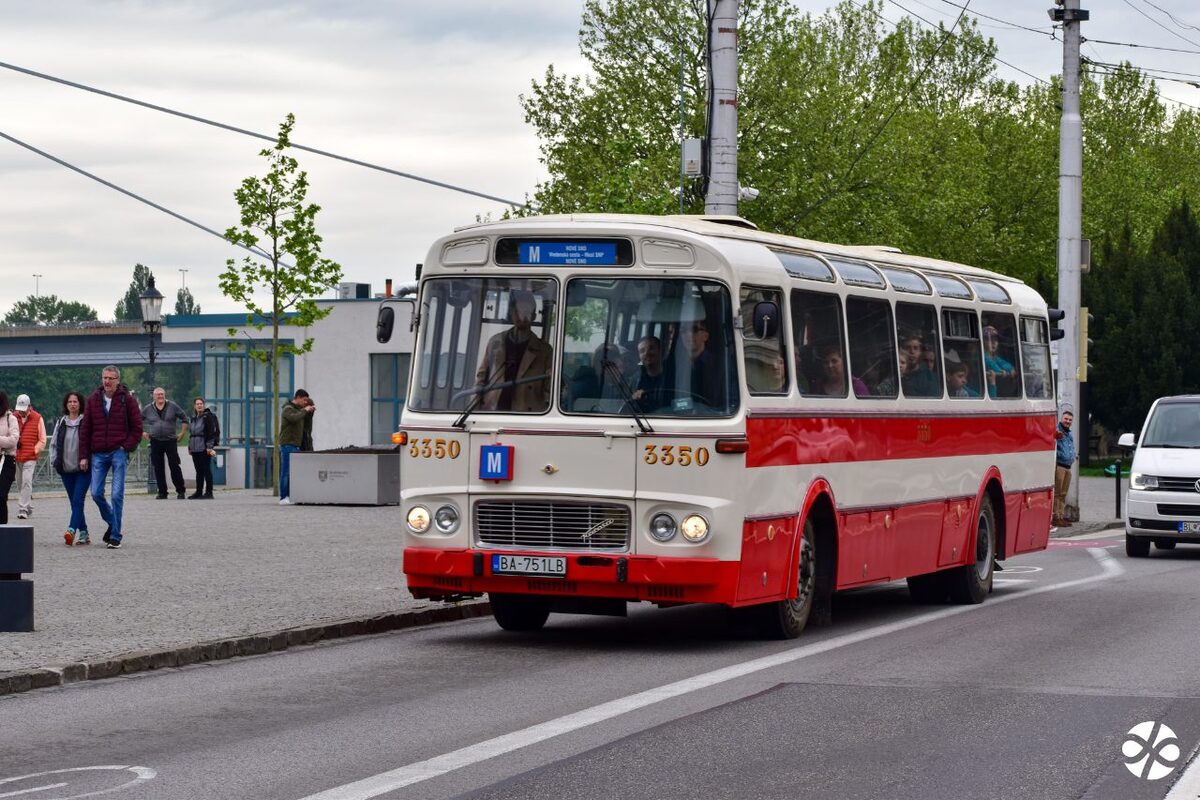 FOTO: Historické električky aj legendárne autobusy vyrazia do ulíc: Bratislava zažije víkend nostalgickej MHD zdarma, foto 3