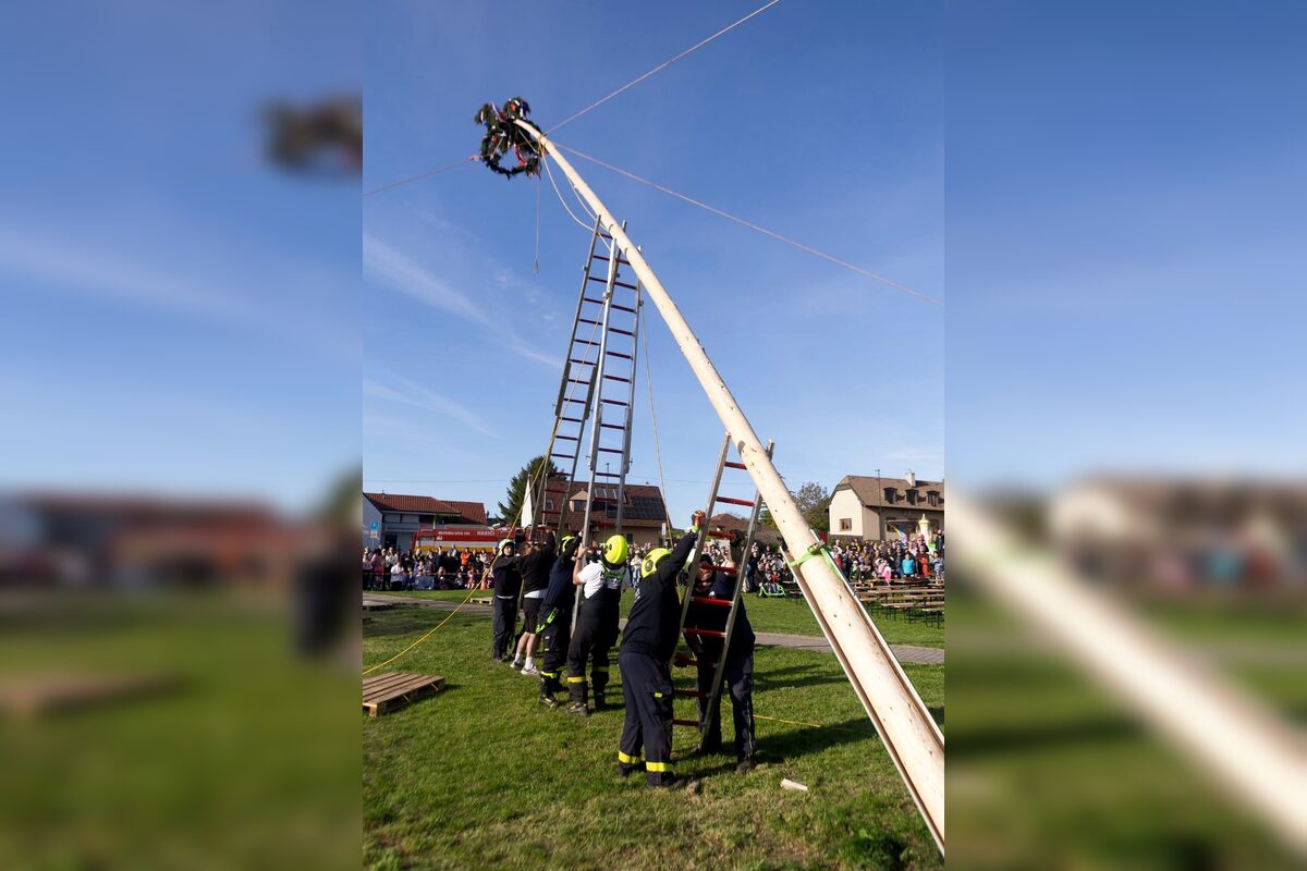FOTO: Takto vyzeralo stavanie májov v Bratislavskom kraji, foto 51