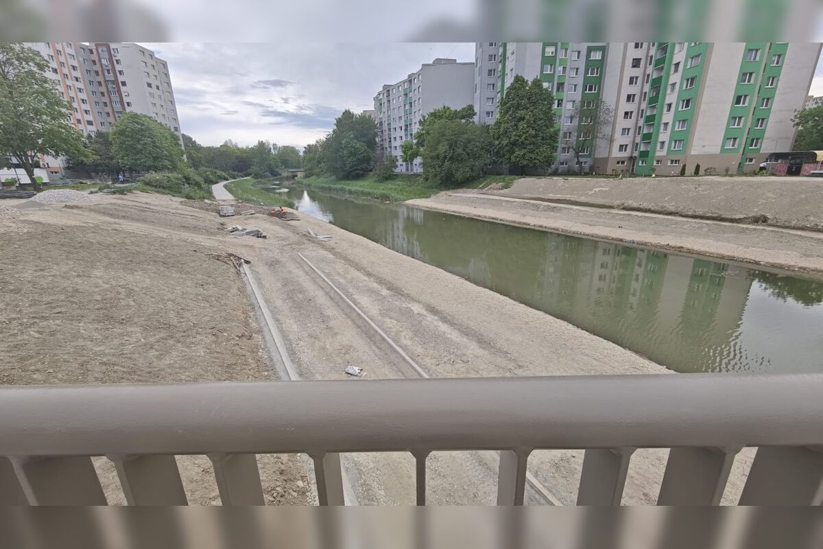 FOTO: Most pri Technopole finišuje, esíčko končí, foto 1