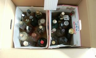 Colníci likvidovali parfumy a alkohol, zlikvidovali tovar v hodnote viac ako 30 tisíc eur