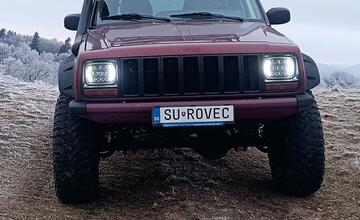 FOTO: Vodiči sú čoraz viac kreatívnejší so svojimi evidenčnými číslami. Tieto značky môžete stretnúť na cestách