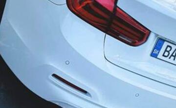 FOTO: Vodiči sú čoraz viac kreatívnejší so svojimi evidenčnými číslami. Tieto značky môžete stretnúť na cestách