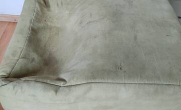 FOTO: Dvojica nájomníkokv nechala po sebe zničený byt v Petržalke