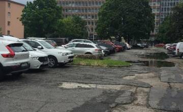 FOTO: V Ružinove by mal vyrásť nový parkovací dom, bude stáť asi 2 milióny eur