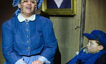 FOTO: Predstavenie Oliver! v divadle Nová scéna