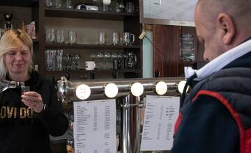 FOTO: Končí legendárna petržalská krčma Meteor